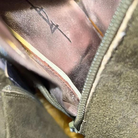 Vintage Faux Suede fashion olive  green chunky heels boots Sz 9 - Picture 5 of 14